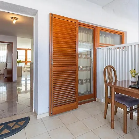 Roko Apartment
